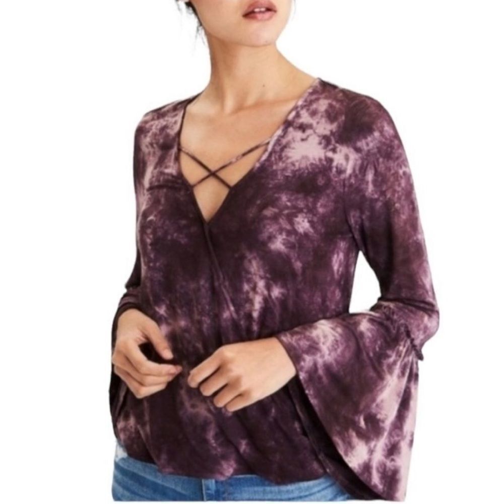 Brand new with Tags American Eagle Tie Dyed Bell Sleeved Top Size Small